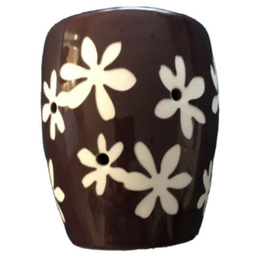 Scentsy Lei Plug In Warmer NEW